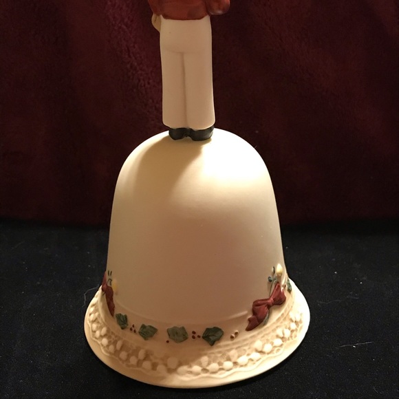 Jan Hagara's Figurine On Bell "Chris" - Picture 3 of 4